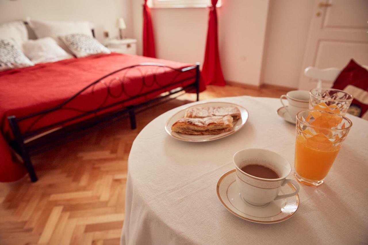 Apartment Vintage Kaštela Екстериор снимка