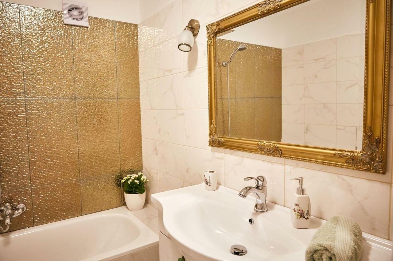 Apartment Vintage Kaštela Екстериор снимка